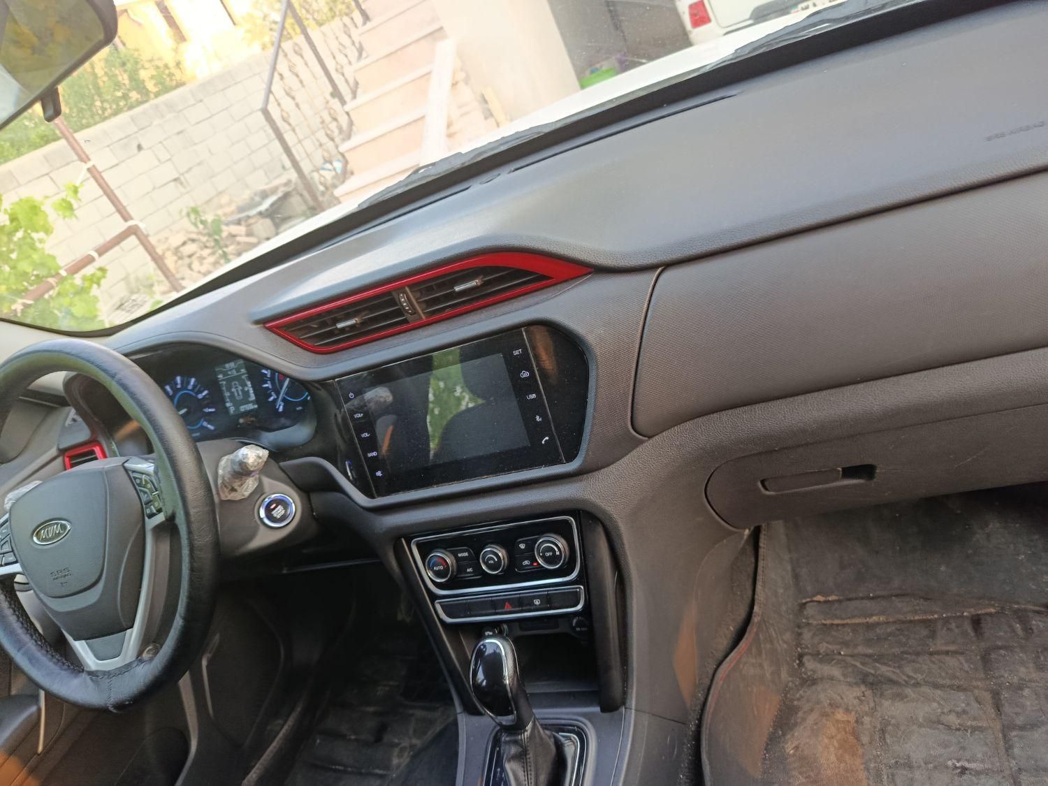 ام وی ام X33 S اتوماتیک اسپرت - 1398