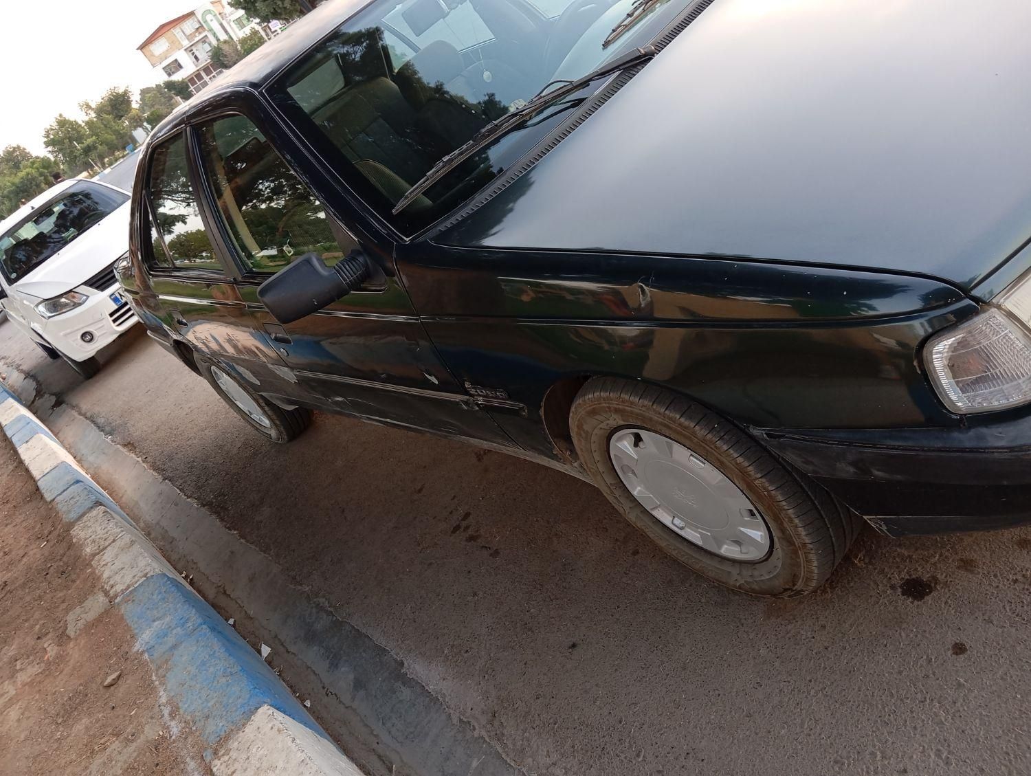 پژو 405 GLX - 1377