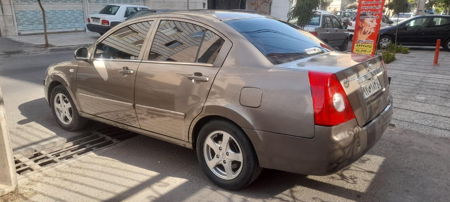 ام وی ام 530 دنده ای - 1391