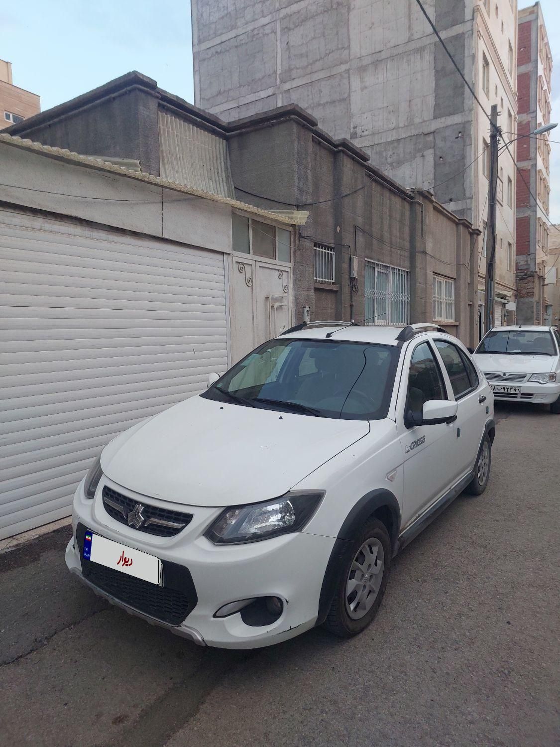 خودرو کوییک، معمولی آگهی ann_18711651
