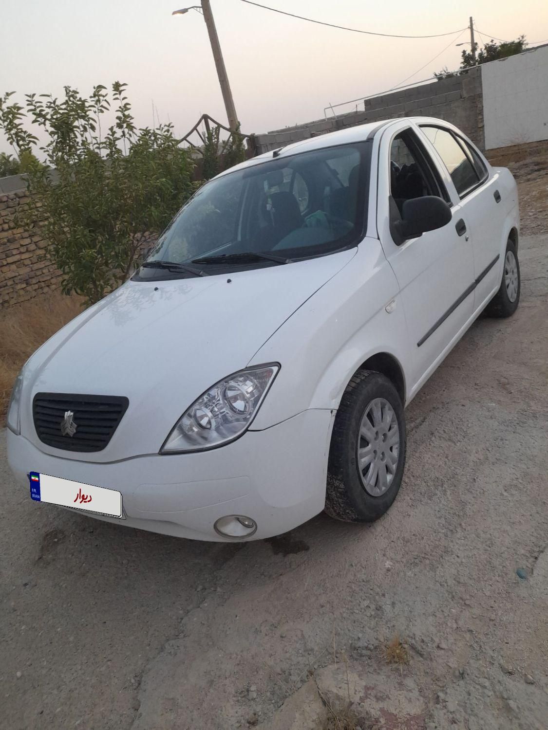 تیبا صندوق دار SX - 1398