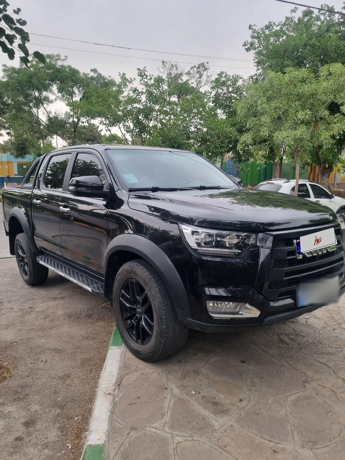 خودرو کی ام سی، T8 آگهی ann_18711792