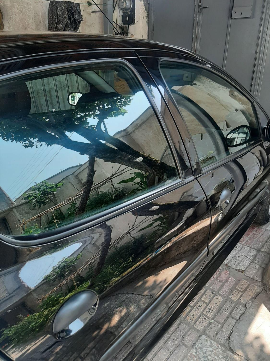 پژو ۲۰۶ صندوق دار v8 - 1395