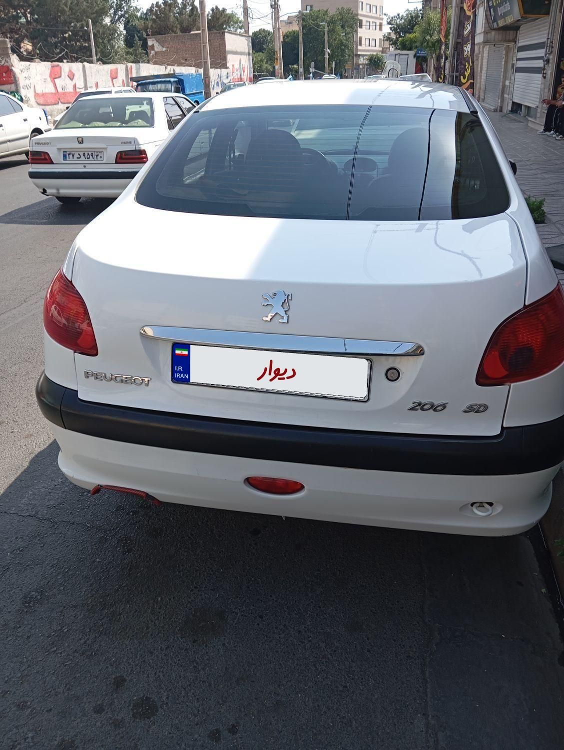 پژو ۲۰۶ صندوق دار v8 - 1400