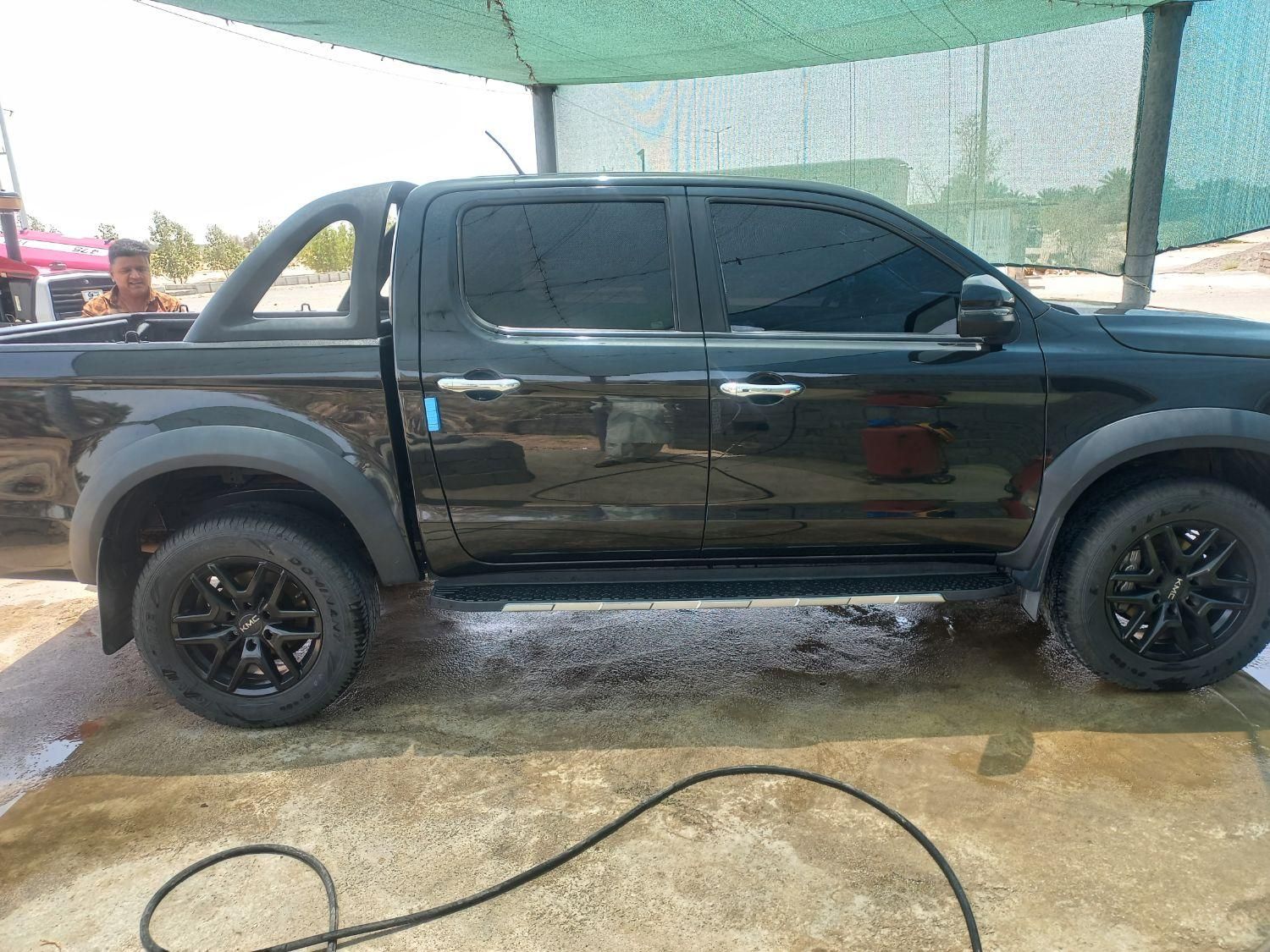 خودرو کی ام سی، T8 آگهی ann_18712552