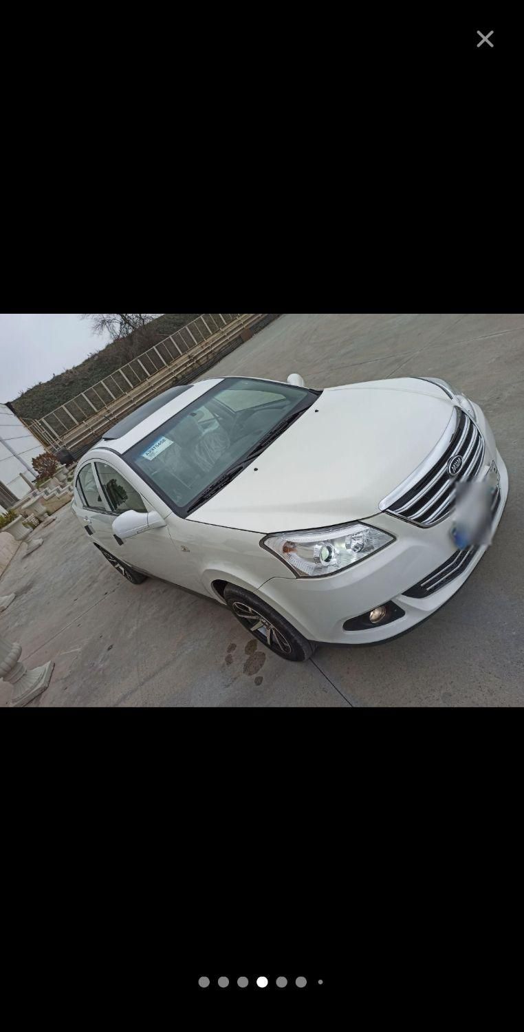 ام وی ام 550 دنده‌ای - 1395