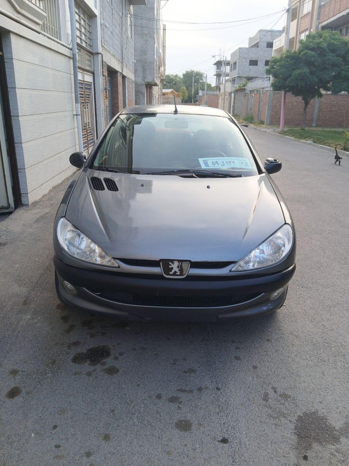 پژو ۲۰۶ صندوق دار v8 - 1389
