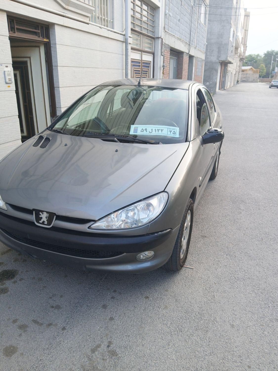 پژو ۲۰۶ صندوق دار v8 - 1389