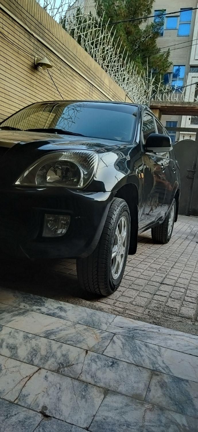 خودرو ام وی ام، X33 آگهی ann_18714032