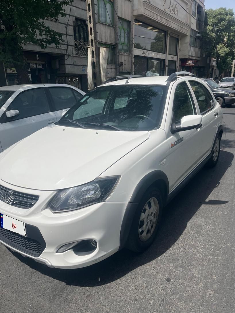 خودرو کوییک، معمولی آگهی ann_18714262