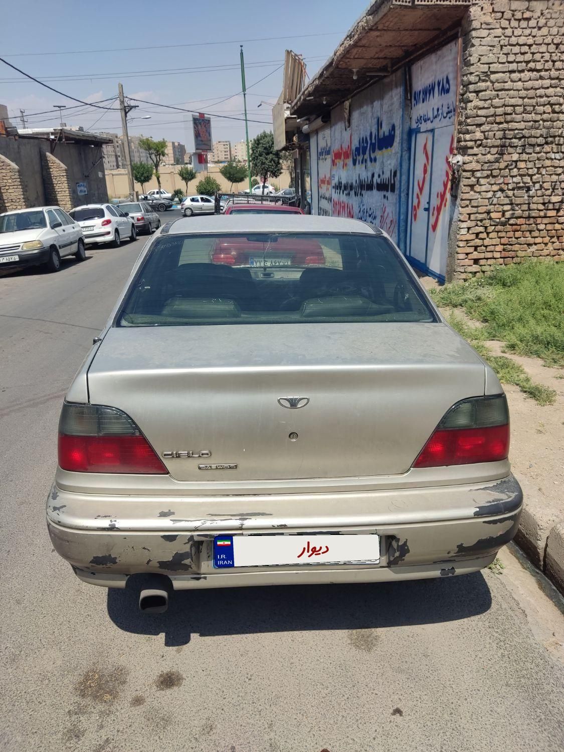 دوو سیلو سدان - 1381