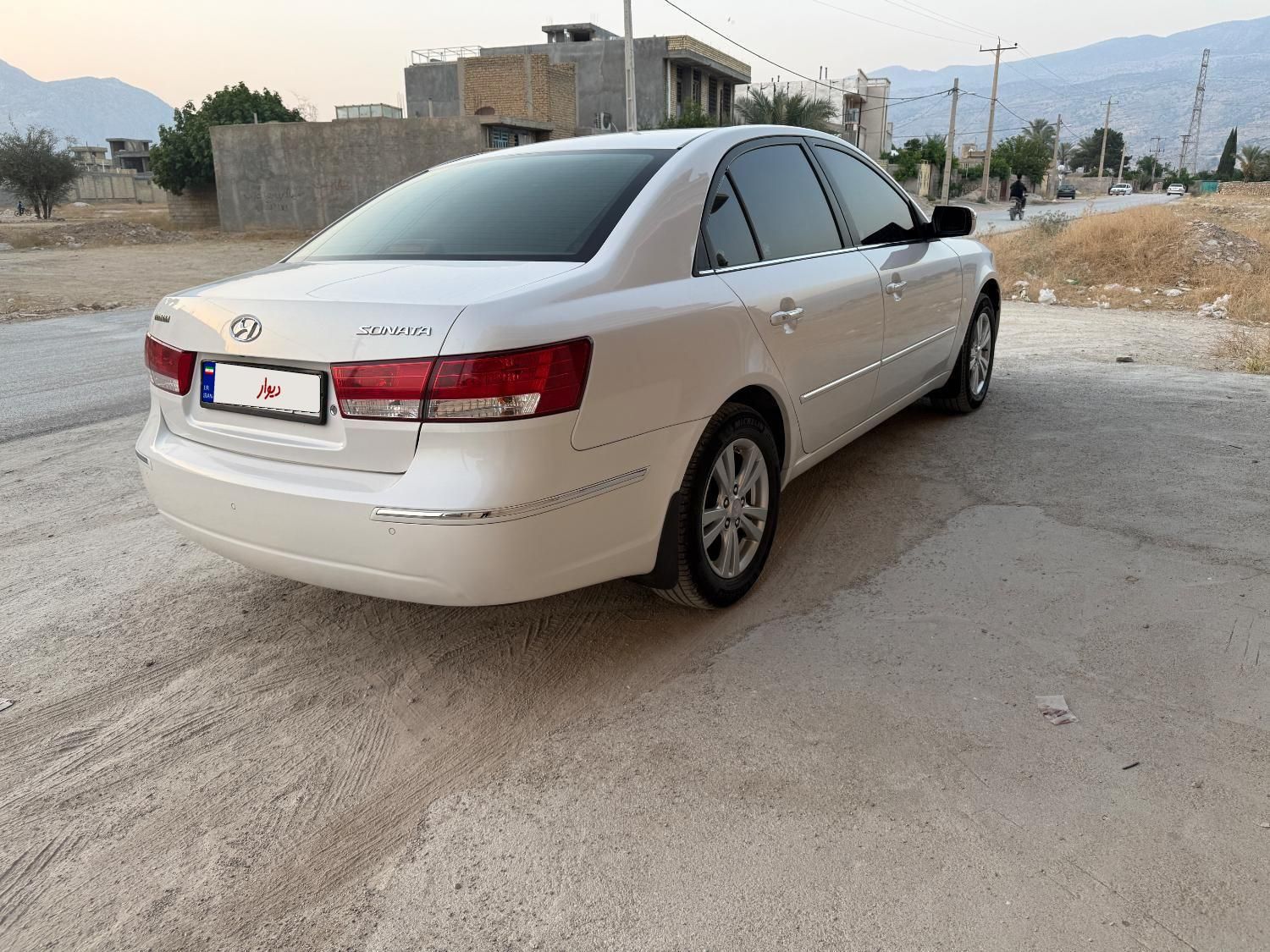 هیوندای سوناتا اتوماتیک NF 2400 - 2010