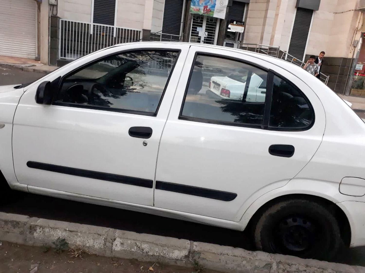 تیبا صندوق دار SX - 1393