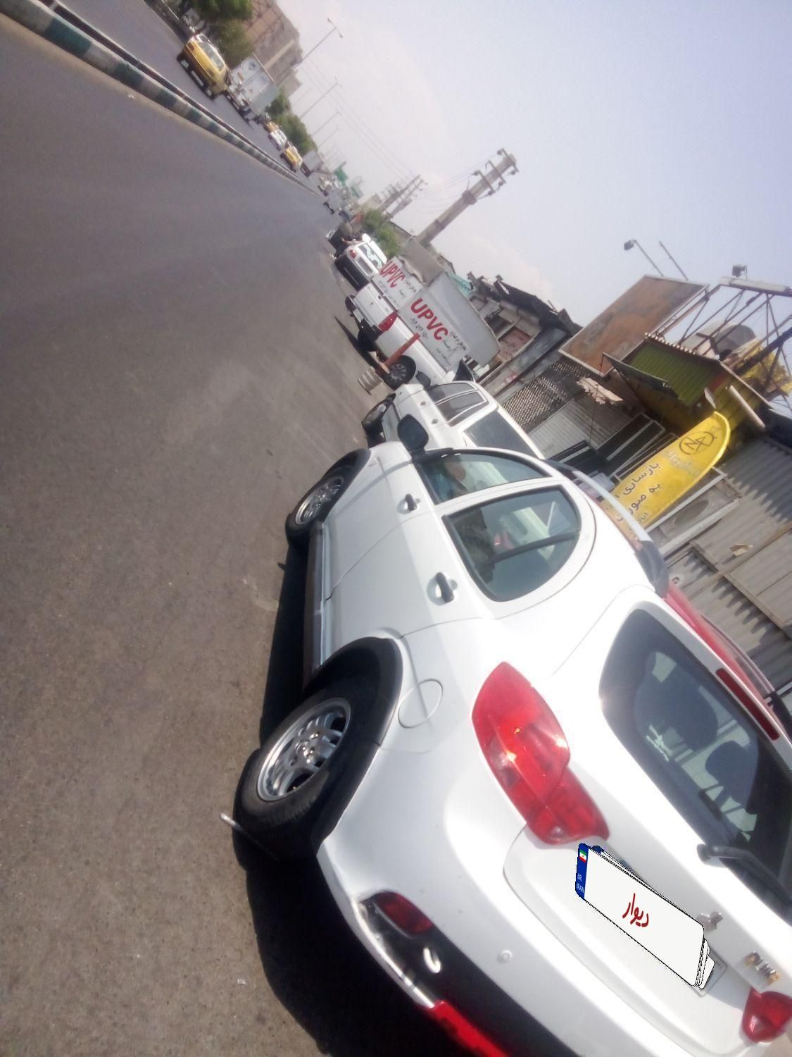 خودرو کوییک، R آگهی ann_18715582
