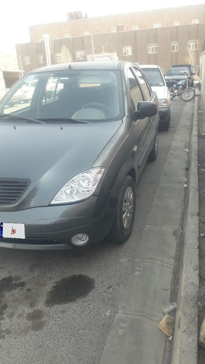تیبا صندوق دار EX - 1394
