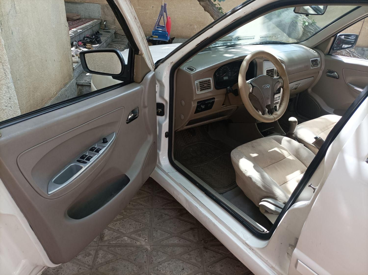 چری ویانا دنده ای - 1390