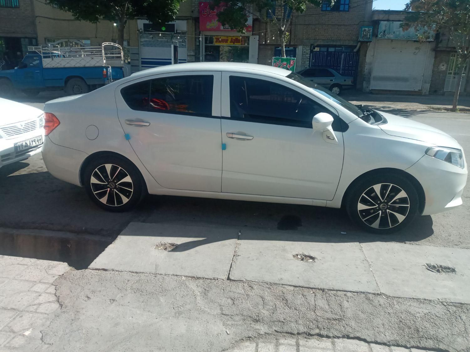 برلیانس H230 دنده‌ای - 1396