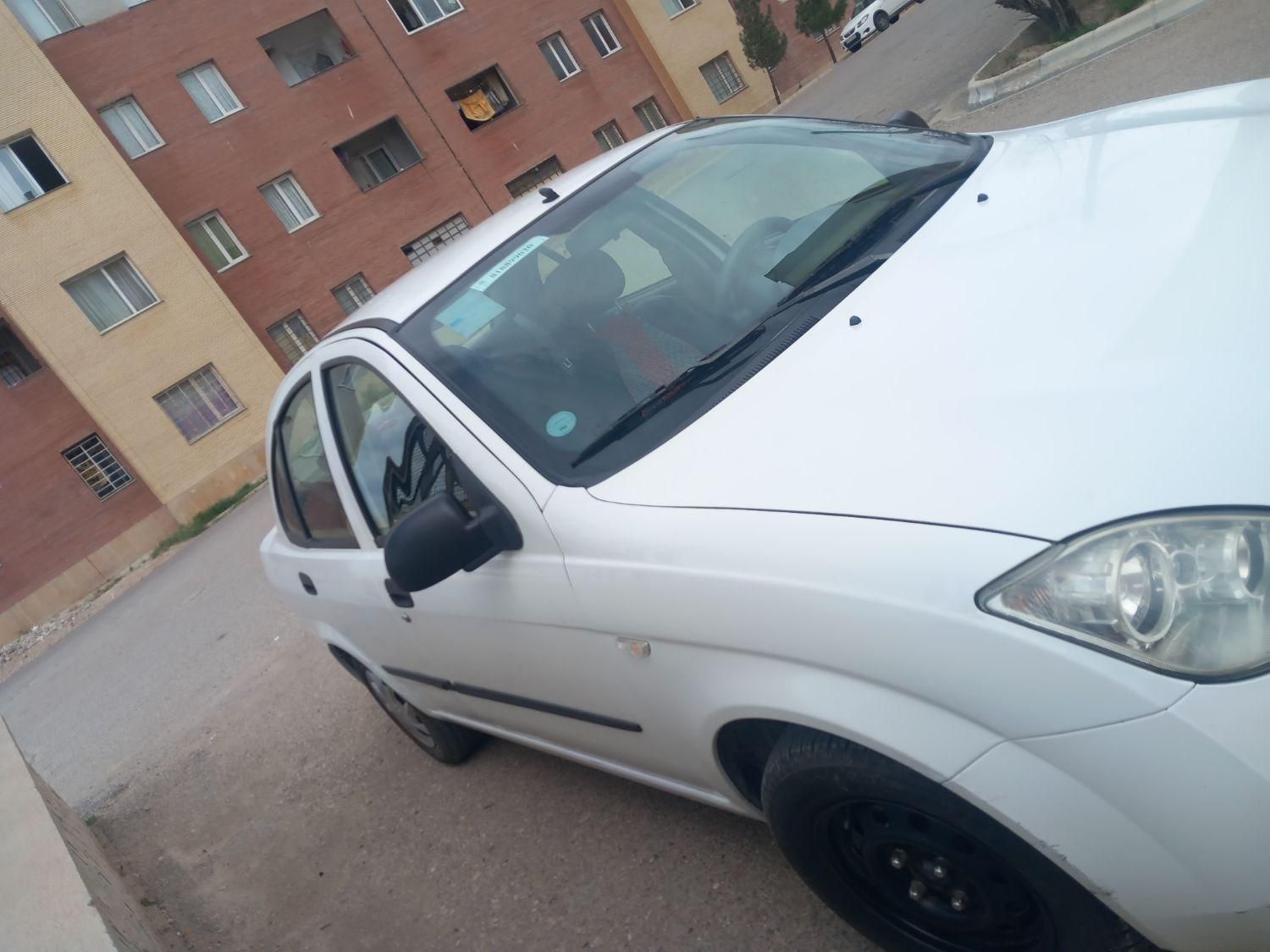 تیبا صندوق دار SX - 1399