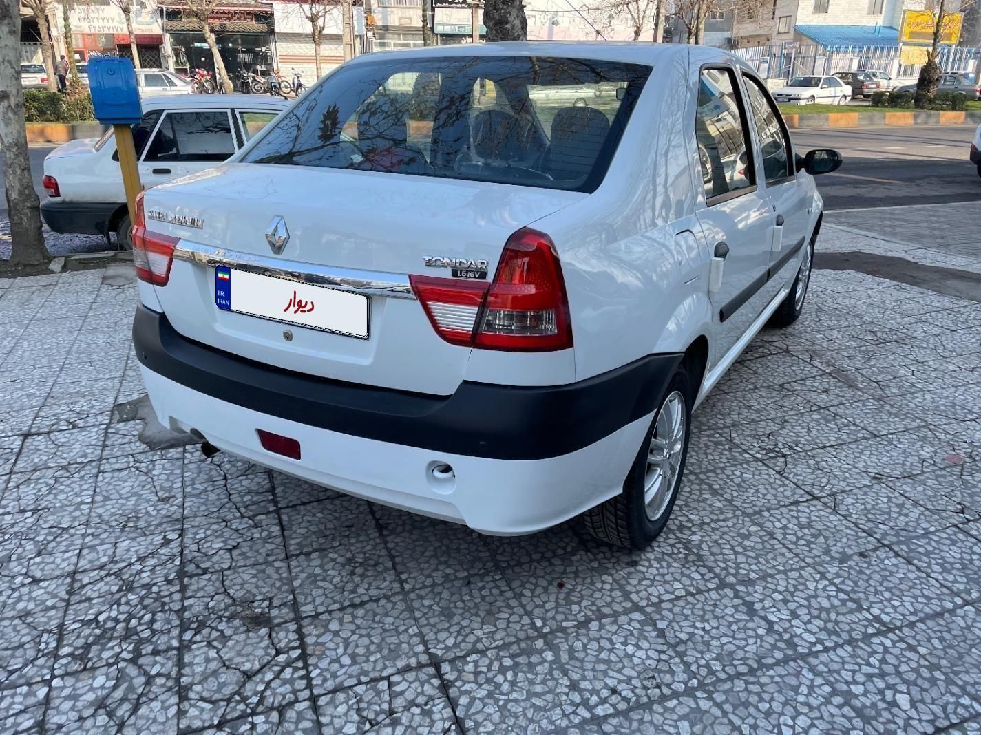 خودرو رنو، پارس تندر آگهی ann_18716086