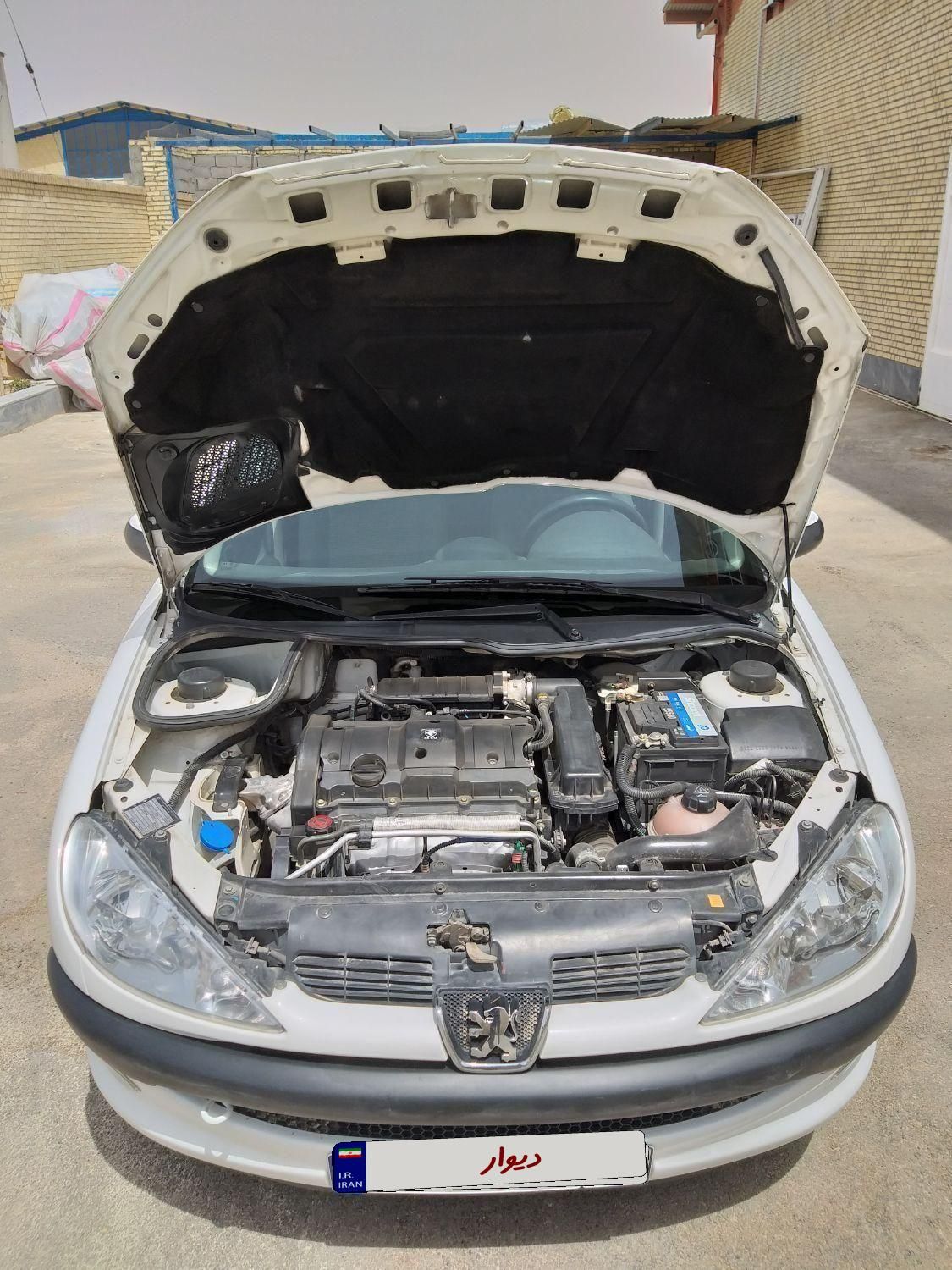 پژو ۲۰۶ صندوق دار v8 - 1399