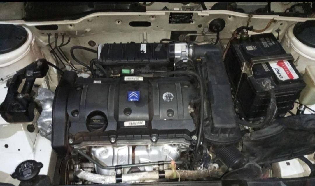 پژو 405 SLX بنزینی TU5 - 1390
