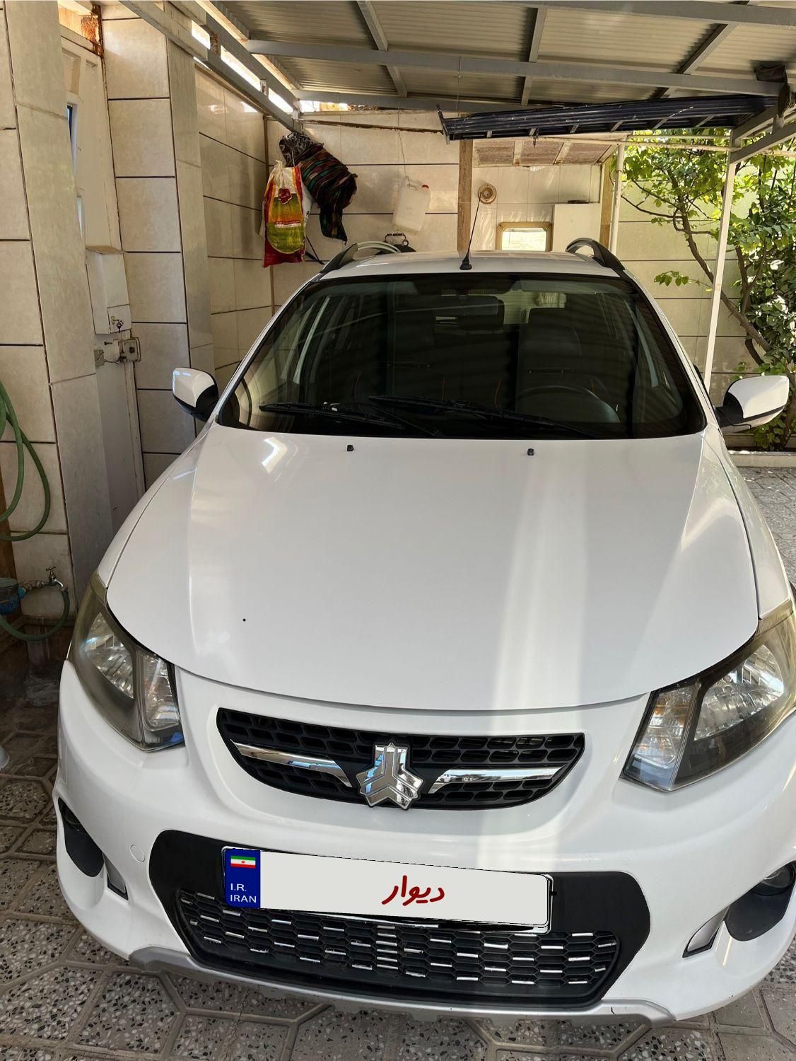 خودرو کوییک، معمولی آگهی ann_18716929