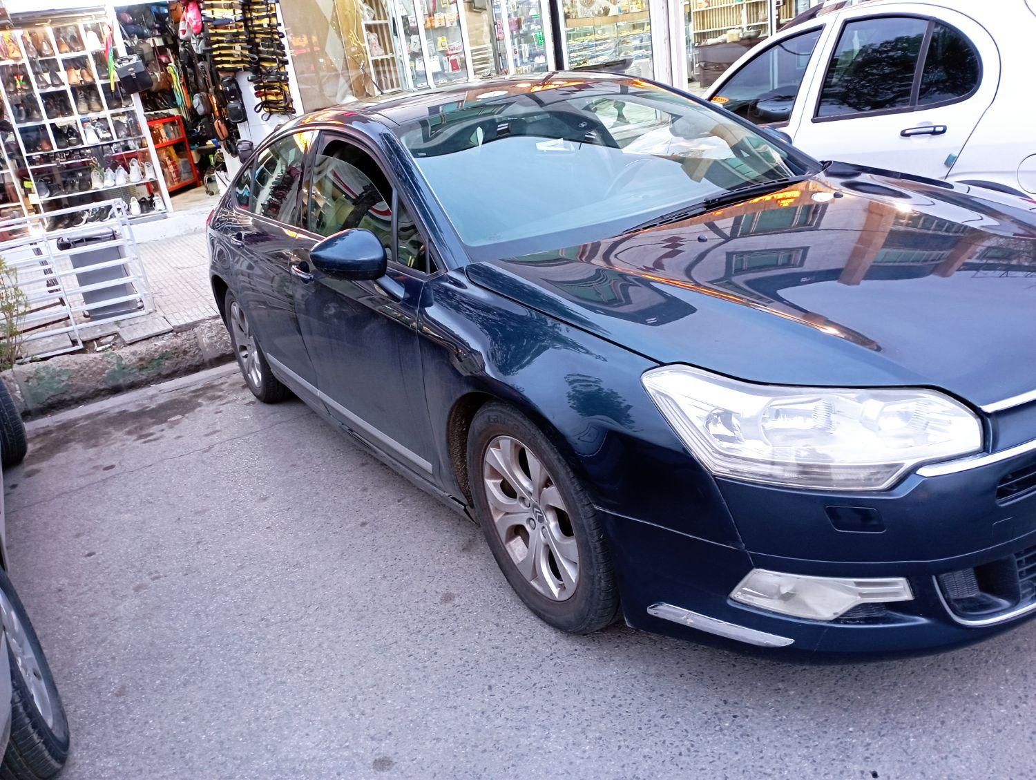 سیتروئن C5 اتوماتیک - 2011