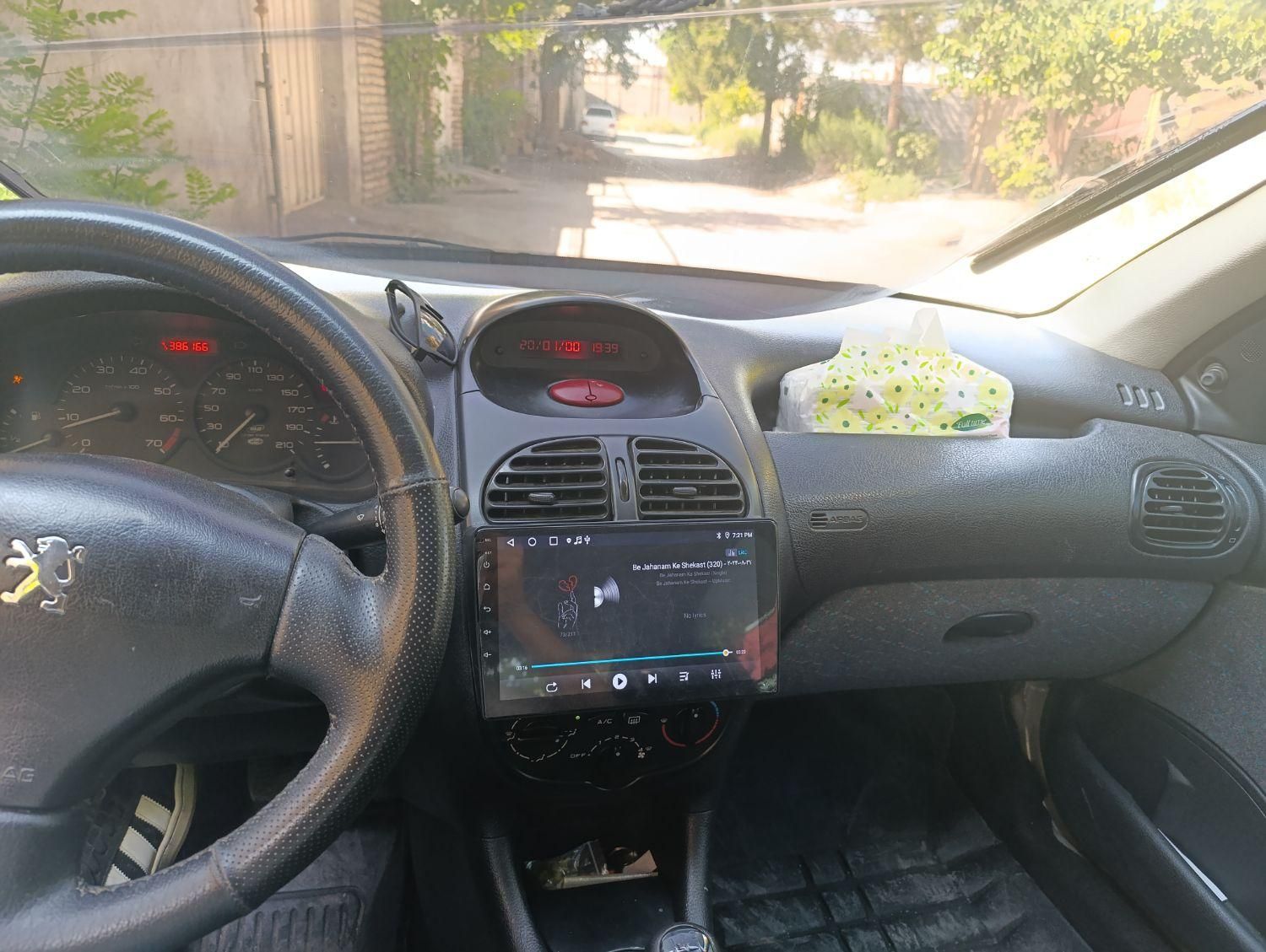 پژو ۲۰۶ صندوق دار v20 - 1391