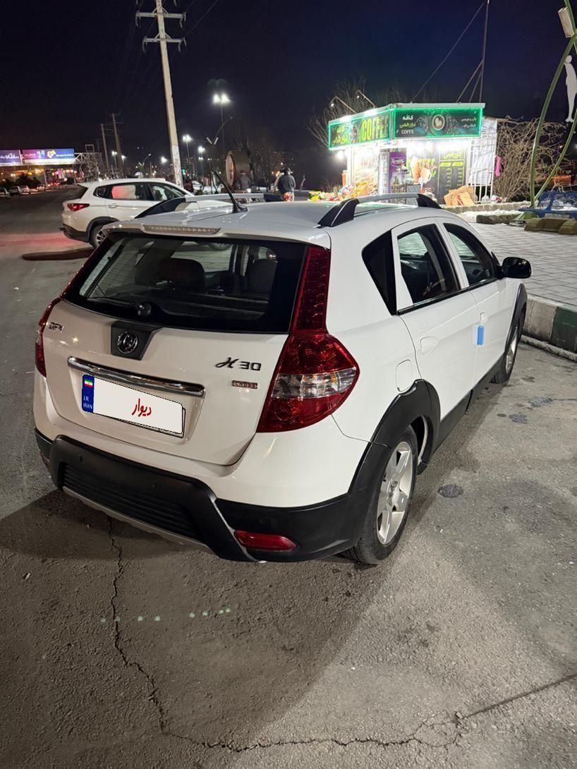 خودرو دانگ فنگ، H30 کراس آگهی ann_18717559