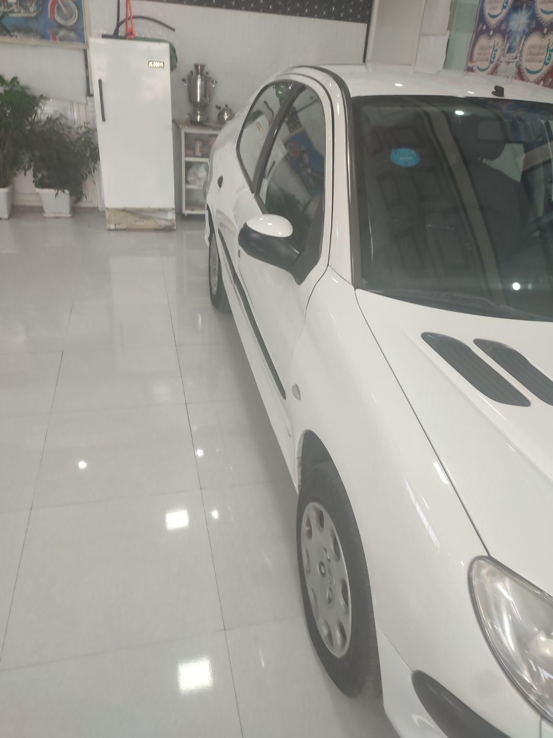 پژو ۲۰۶ صندوق دار v1 - 1386