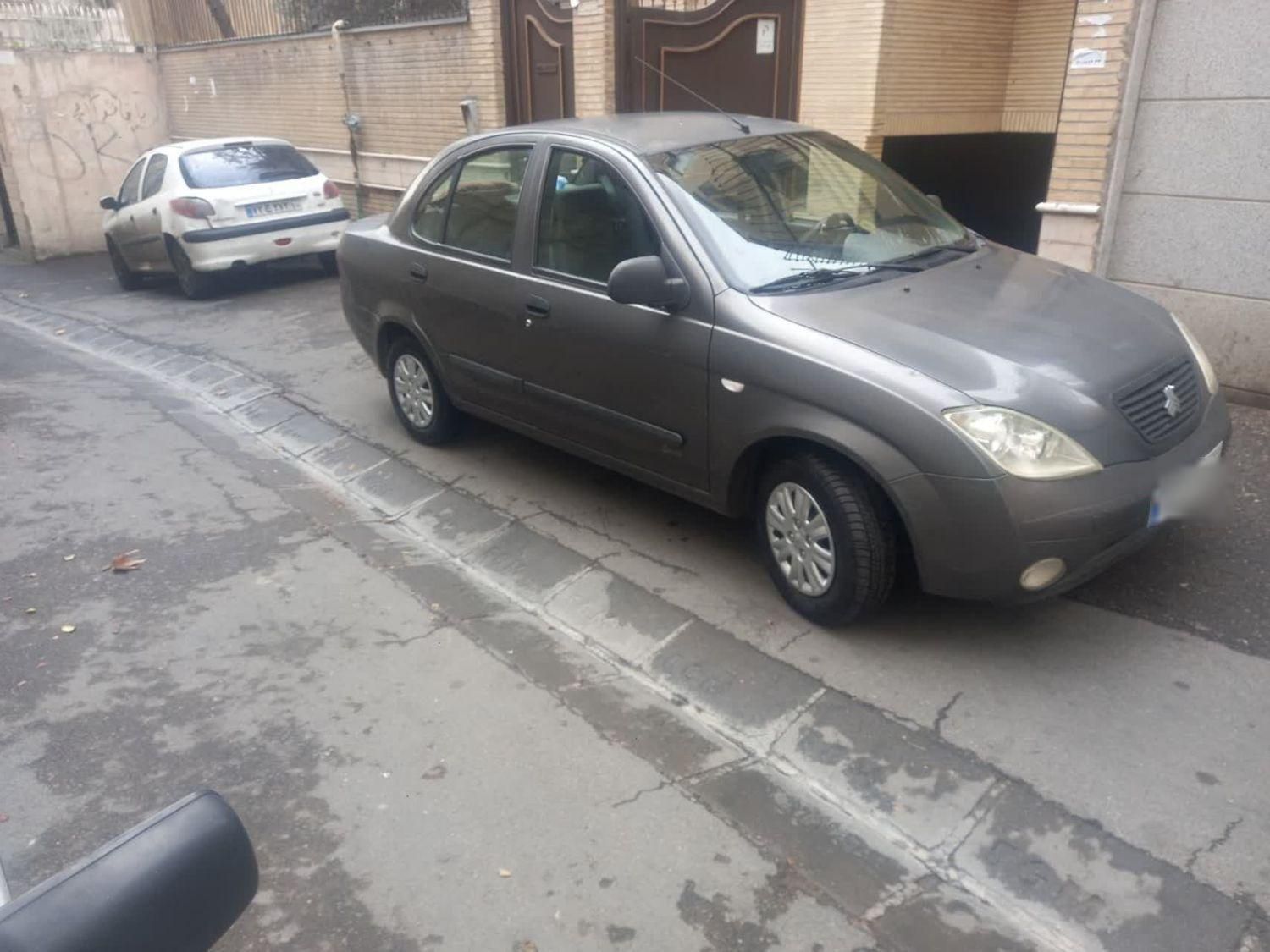 خودرو تیبا، صندوق دار آگهی ann_18718369