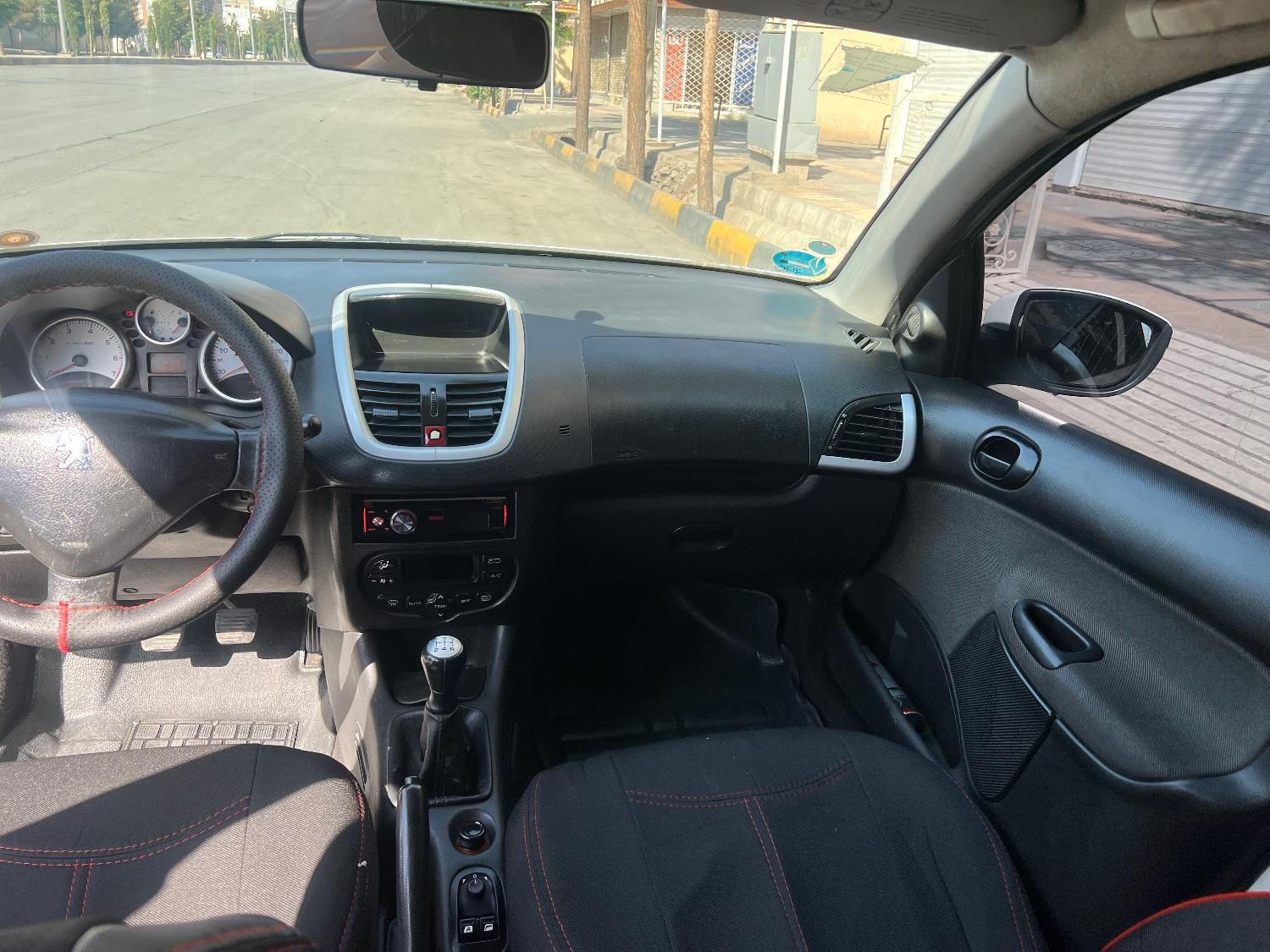 پژو 207 دنده‌ای فرمان هیدرولیک - 1390