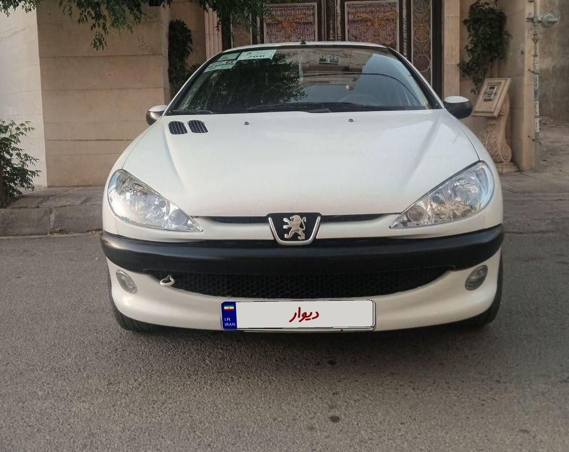 خودرو پژو، ۲۰۶ صندوق دار آگهی ann_18718523