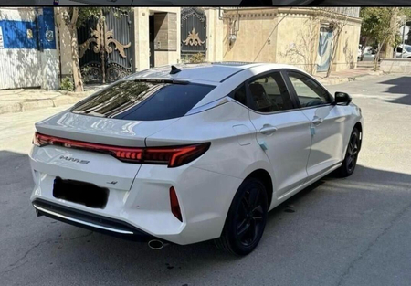 خودرو کی ام سی، J7 آگهی ann_18718608