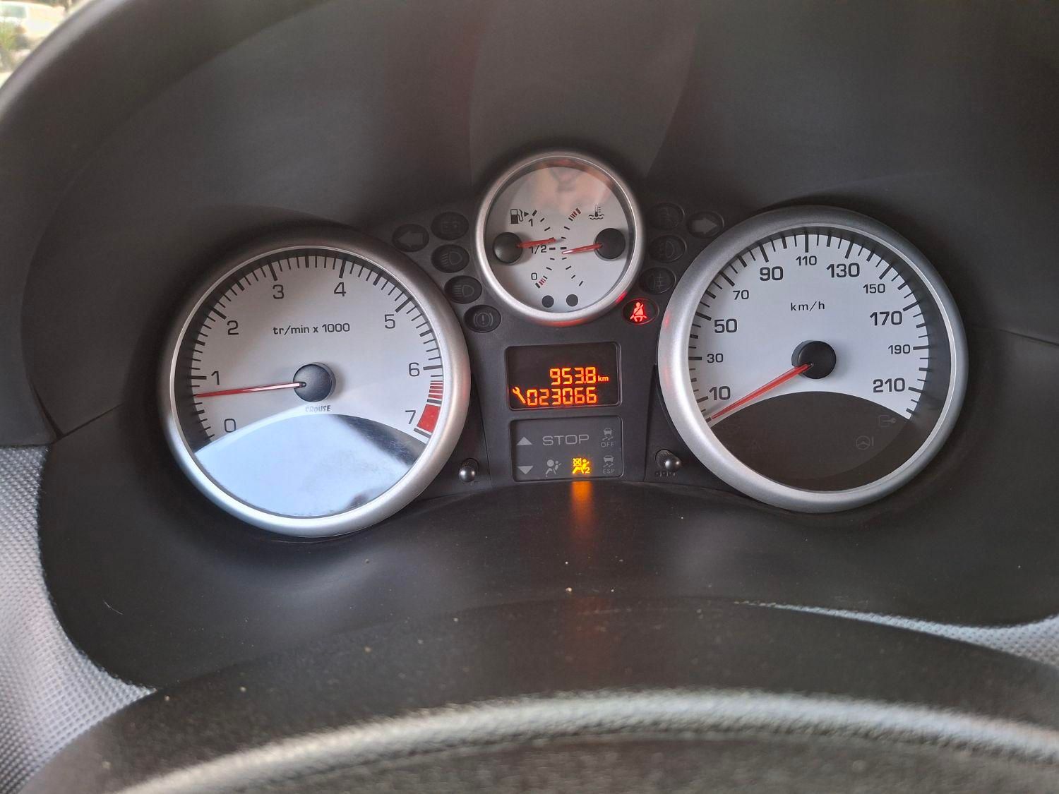 پژو 207 دنده‌ای TU3 - 1402