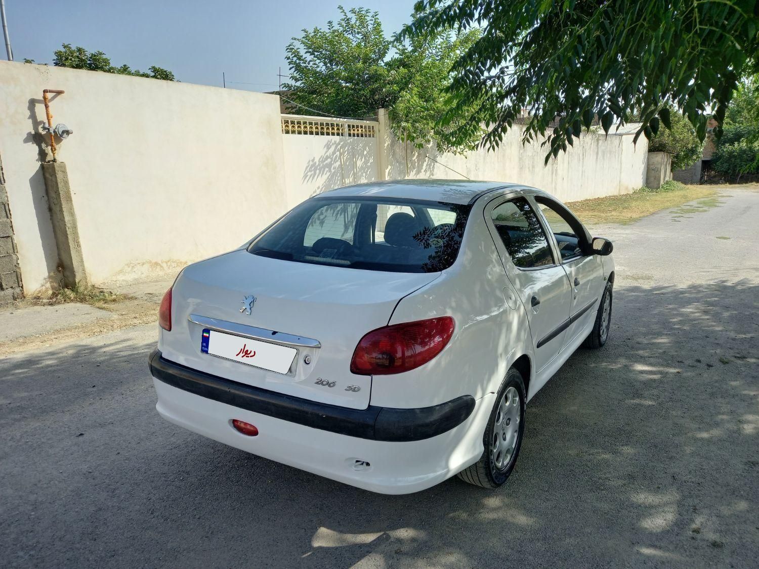 پژو ۲۰۶ صندوق دار v8 - 1387
