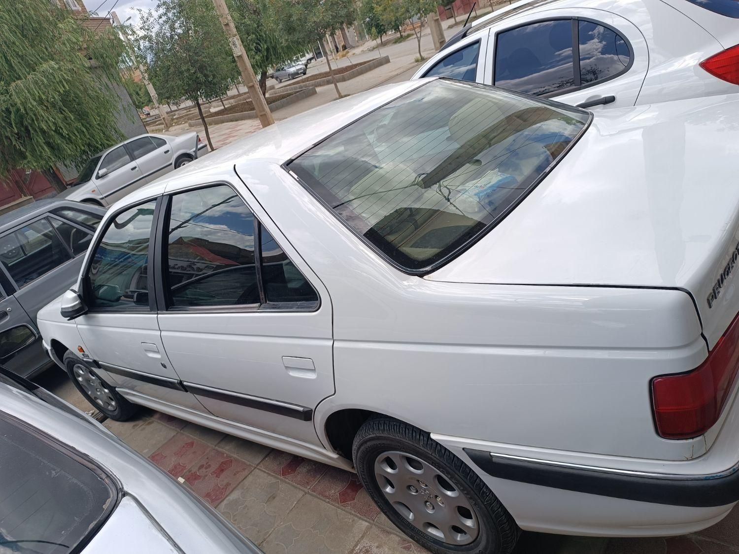 پژو پارس XU7ساده - 1392