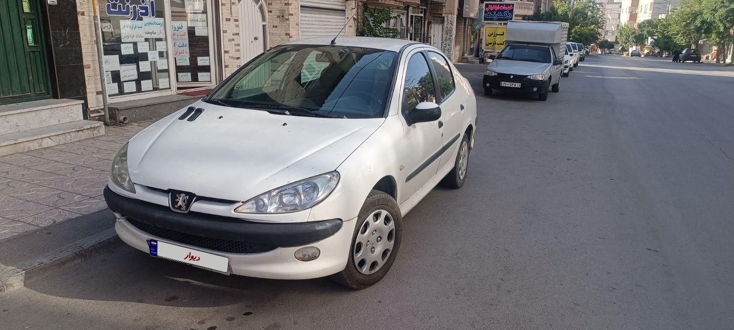خودرو پژو، ۲۰۶ صندوق دار آگهی ann_18719061