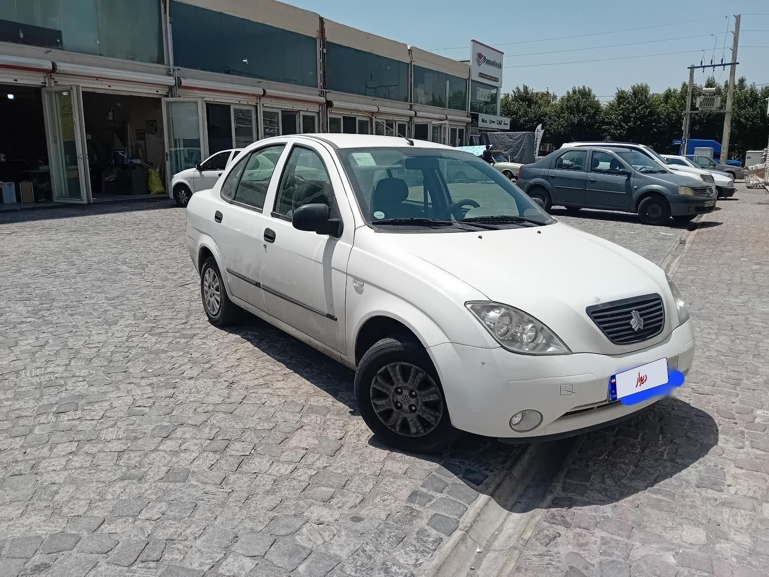 تیبا صندوق دار SX - 1398