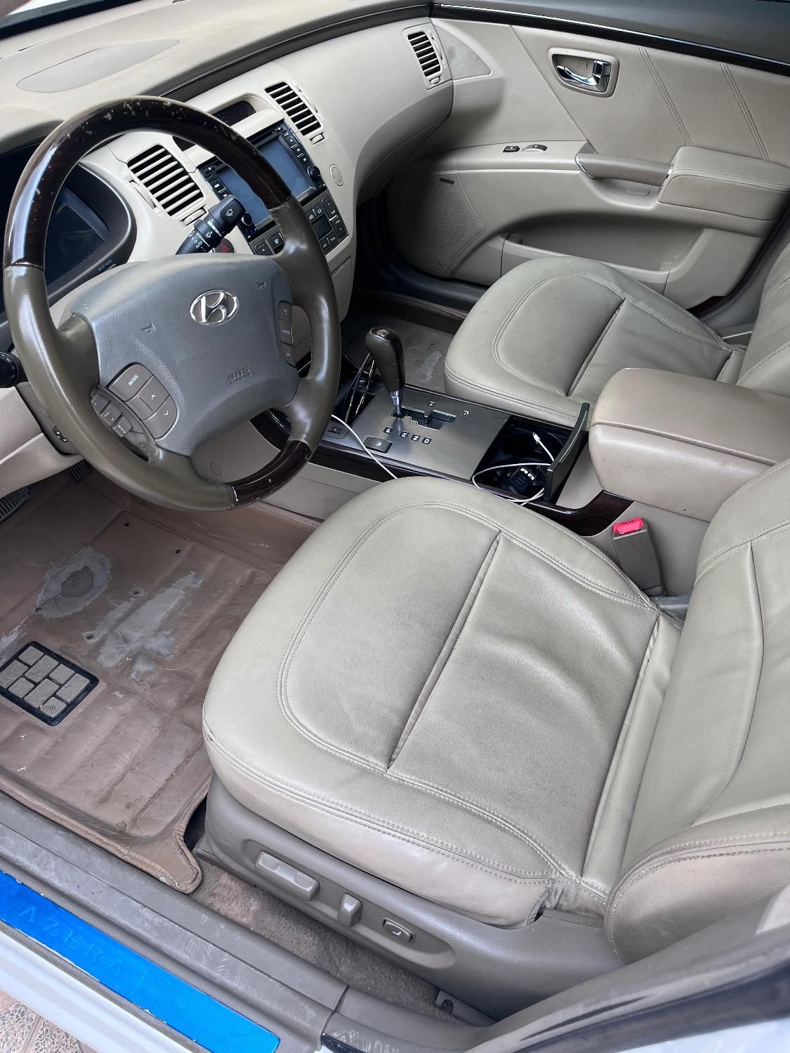 هیوندای آزرا (گرنجور) 3300cc - 2011