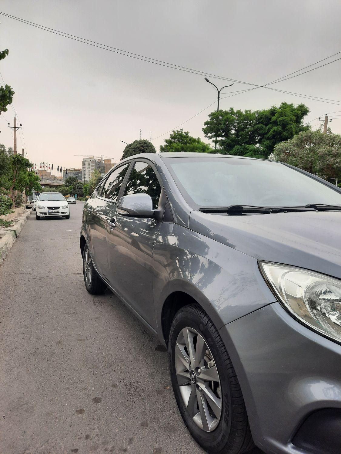 جک J4 اتوماتیک ساده - 1401