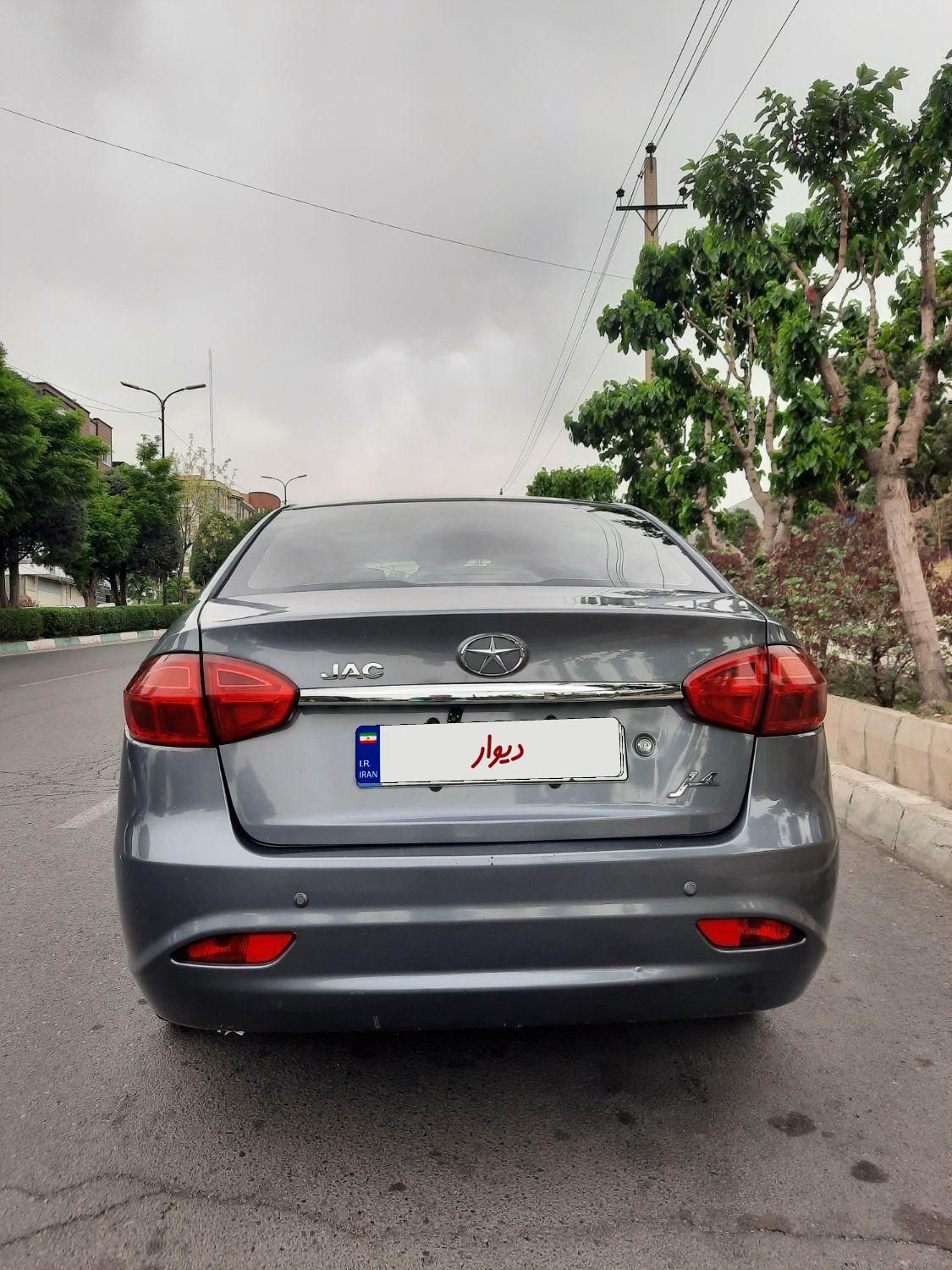 جک J4 اتوماتیک ساده - 1401