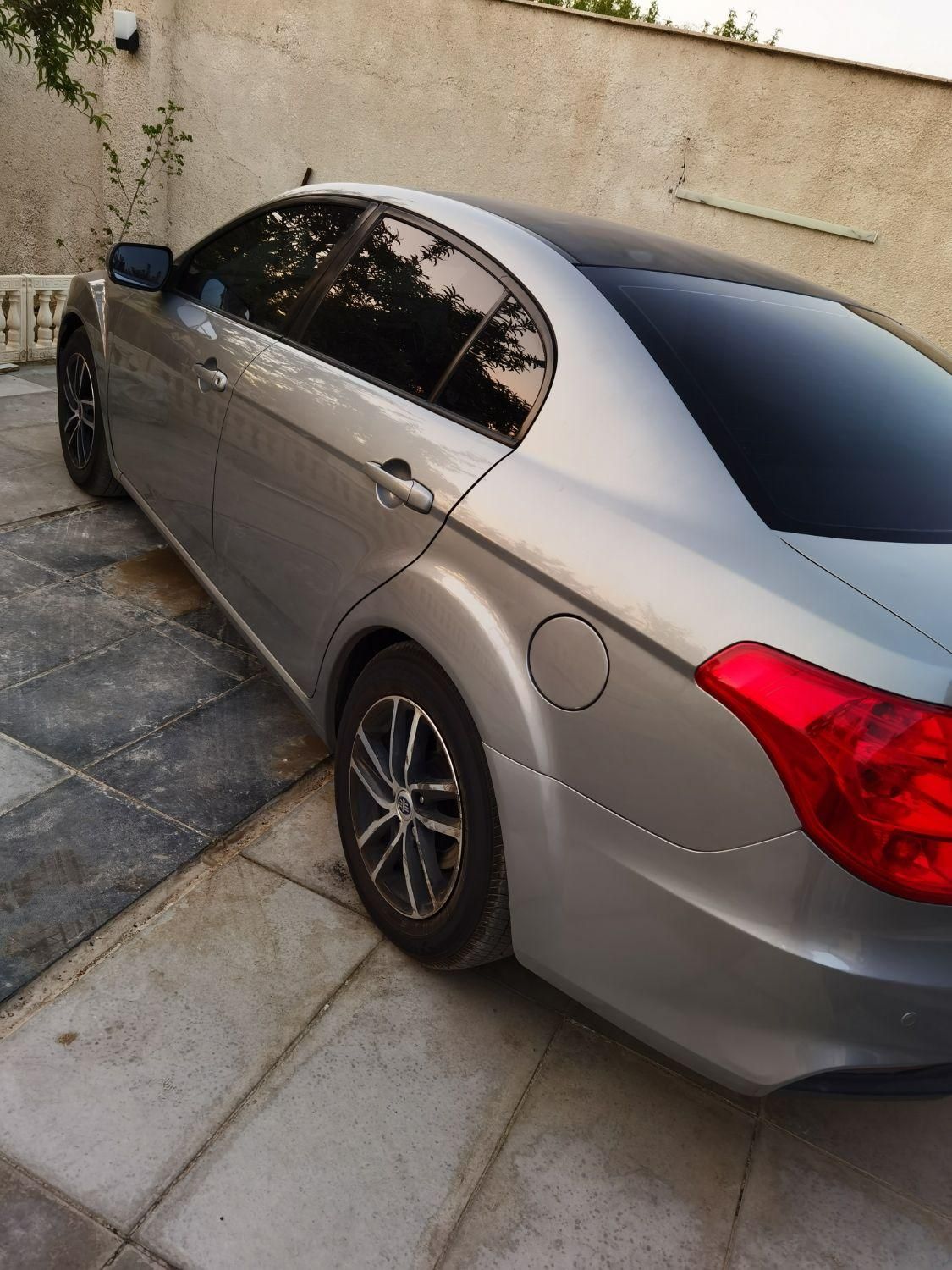 بسترن B50F اتوماتیک - 1395