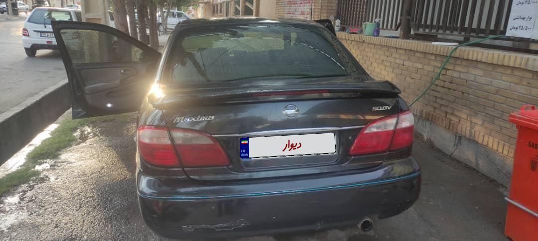 نیسان ماکسیما اتوماتیک - 2004