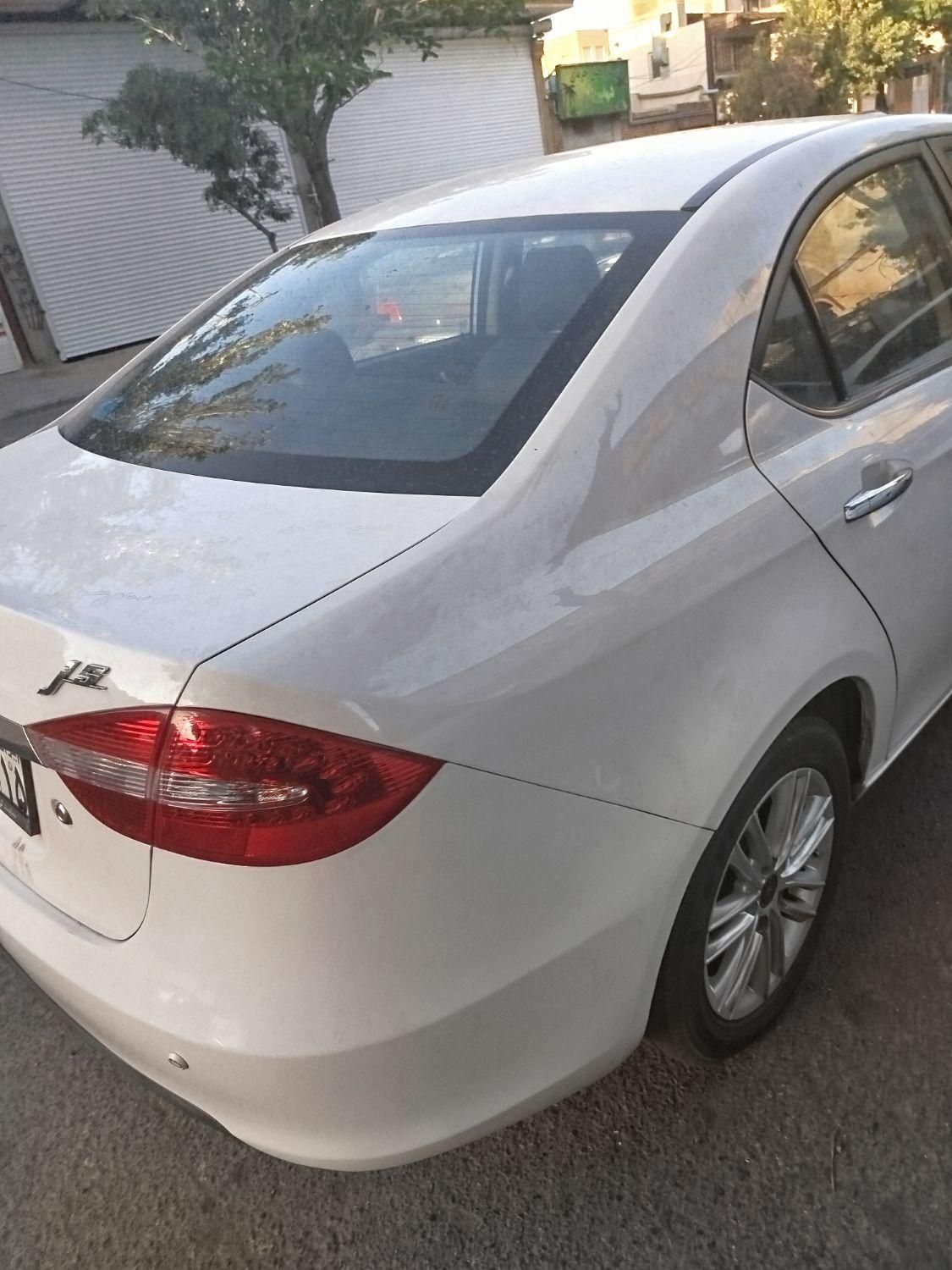 جک J5 اتوماتیک - 1396