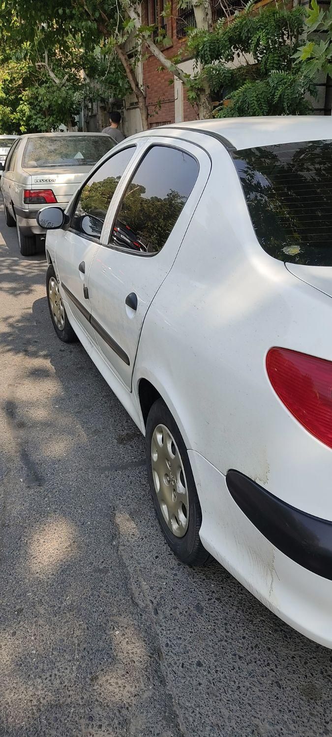 پژو ۲۰۶ صندوق دار v20 - 1390