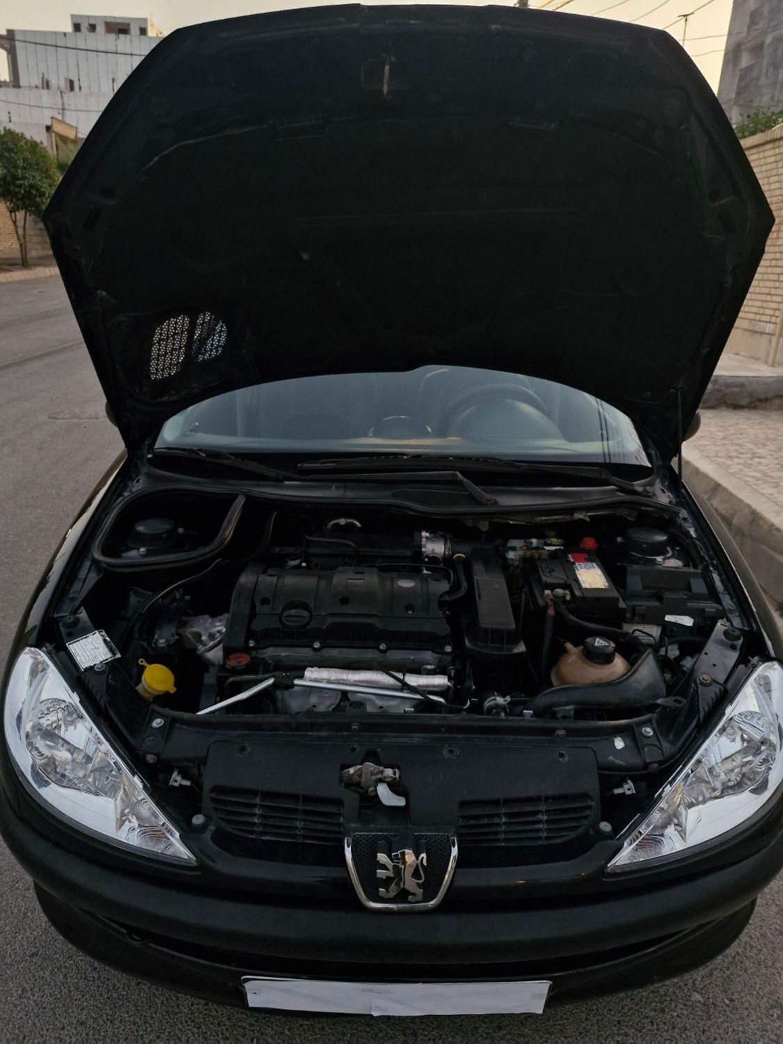 پژو ۲۰۶ صندوق دار v8 - 1394