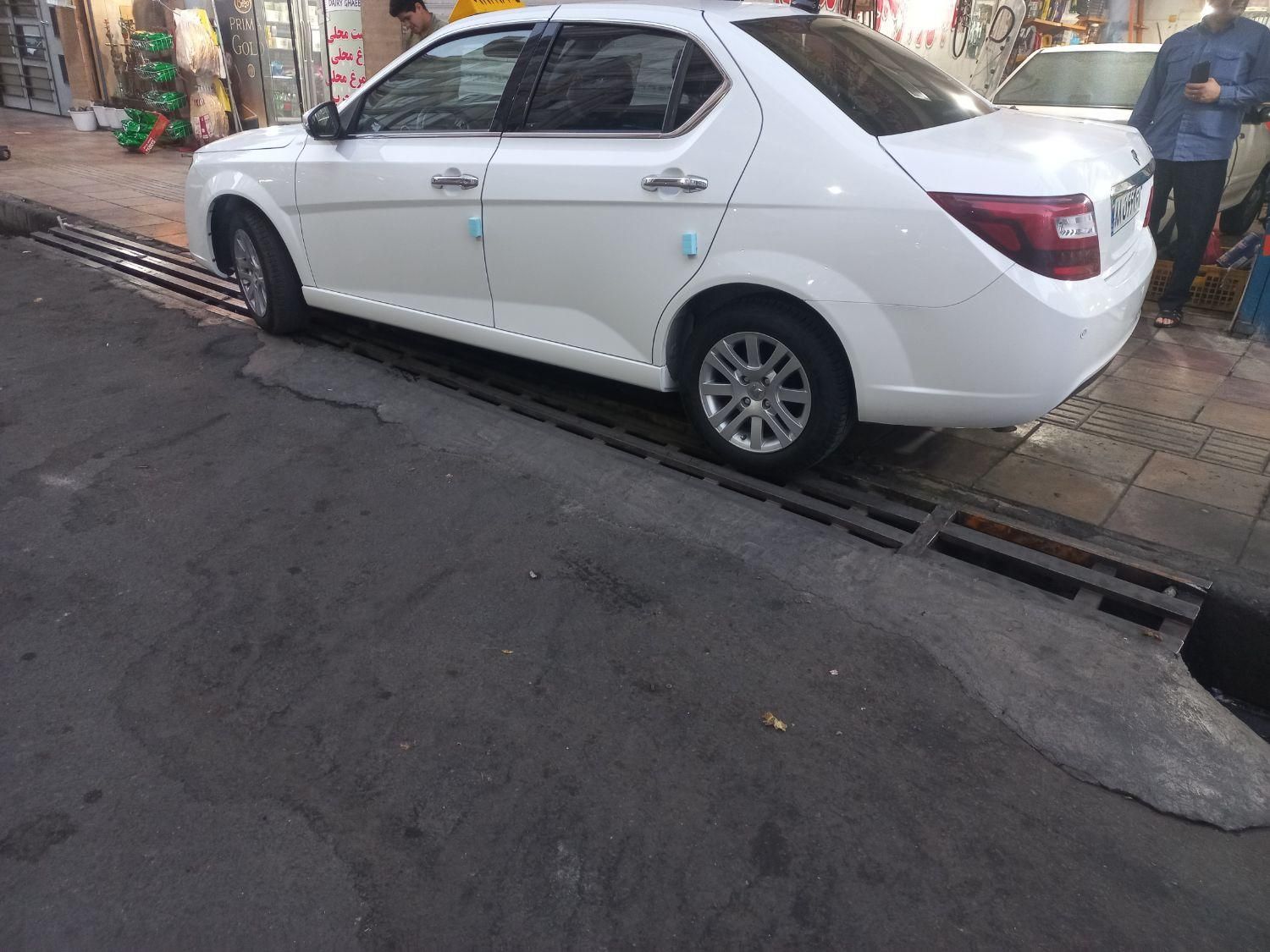 خودرو دنا، پلاس آگهی ann_18722599