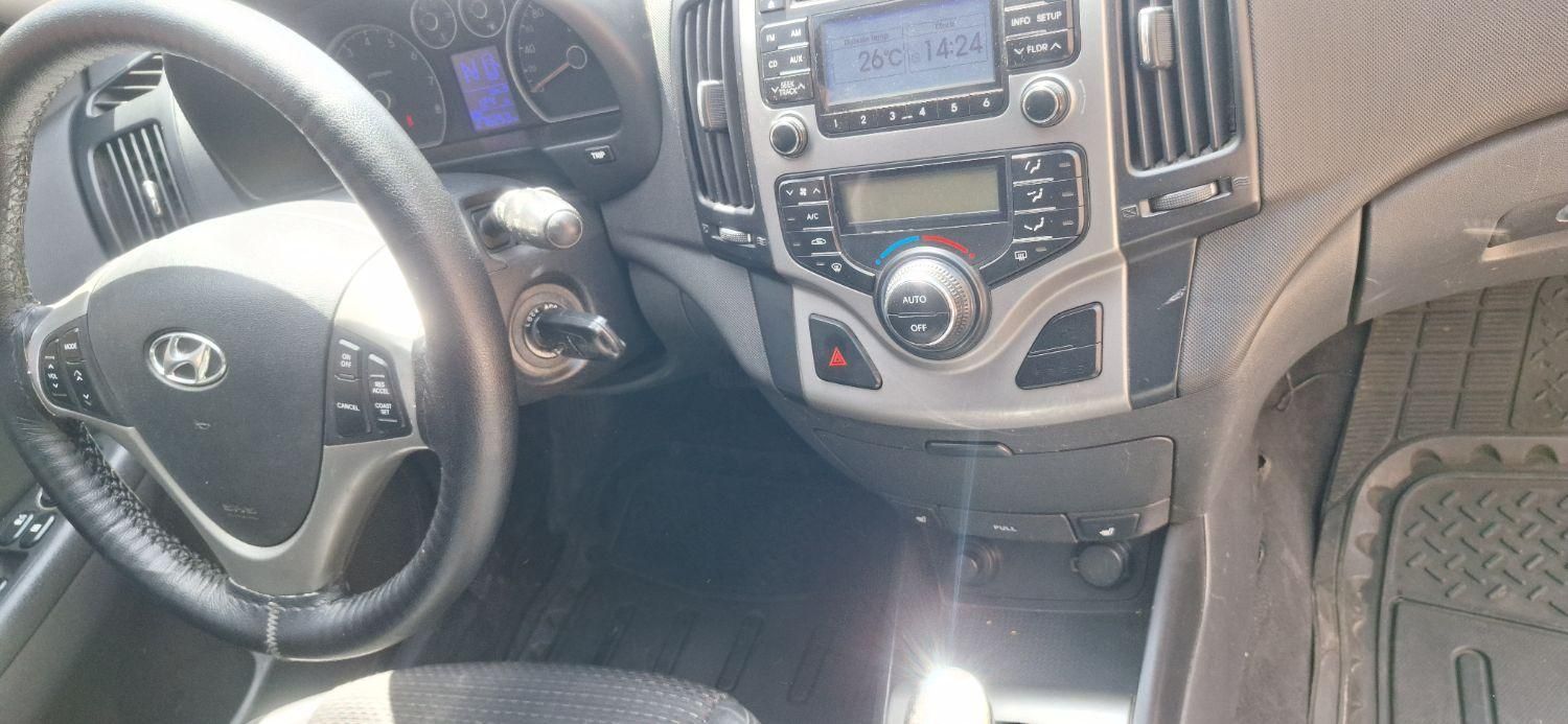 هیوندای i30 فول وارداتی - 2011
