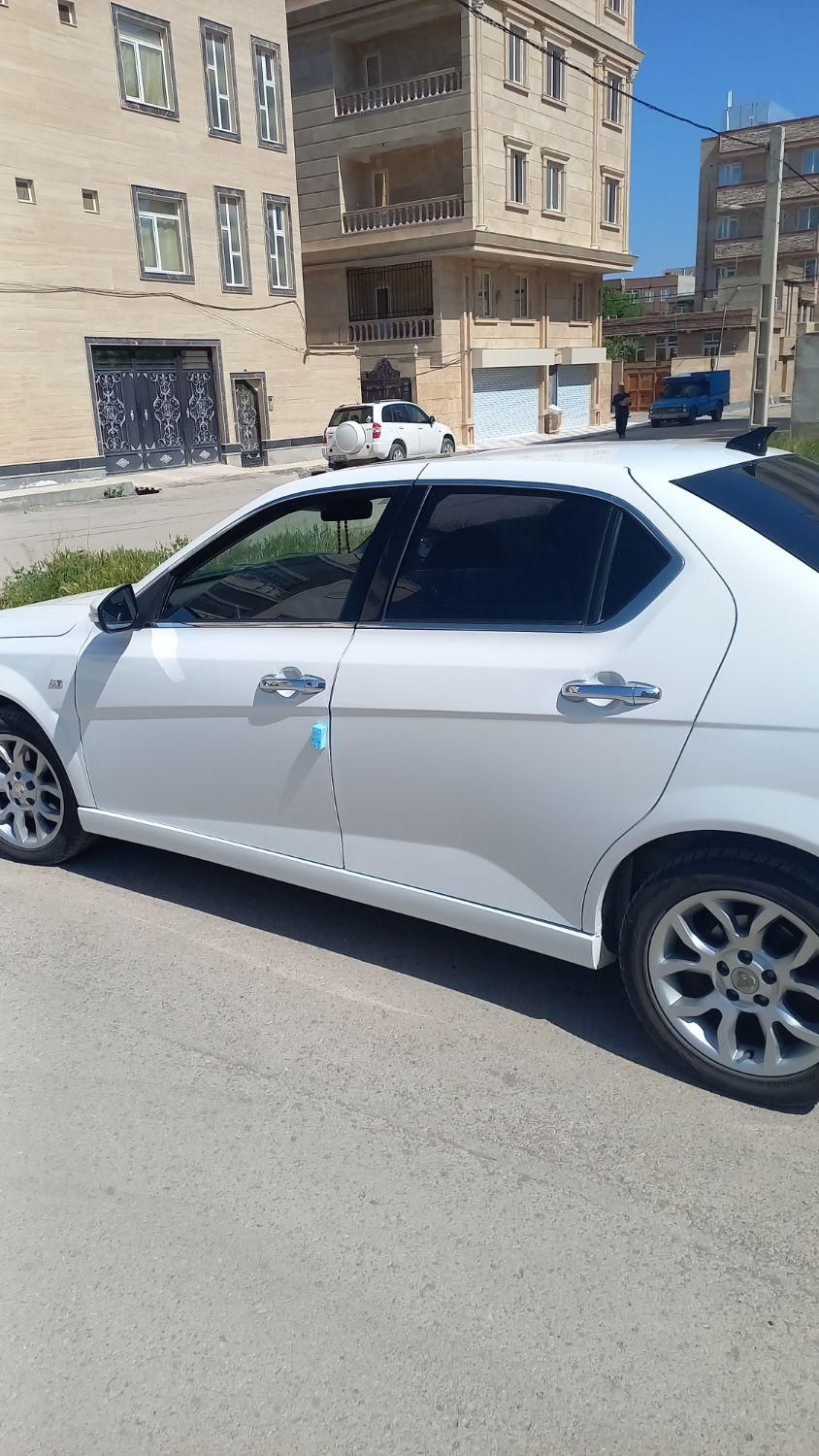 دنا پلاس توربو اتوماتیک - 1402